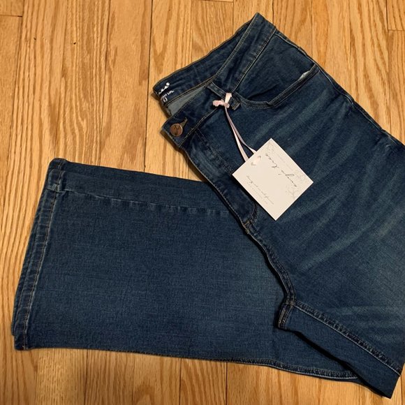 Evy's Tree Slim Denim with Wide Leg - 14/16 - Picture 5 of 5